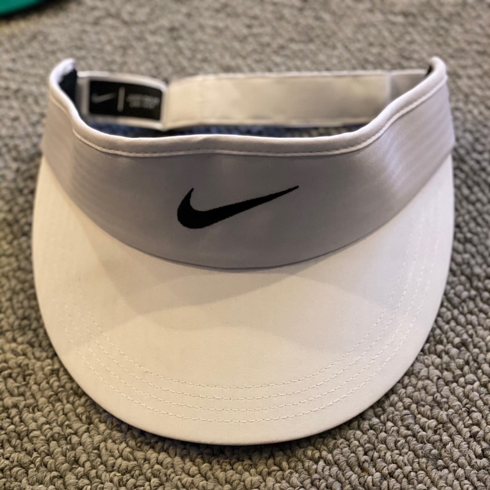 Nike Golf Visor